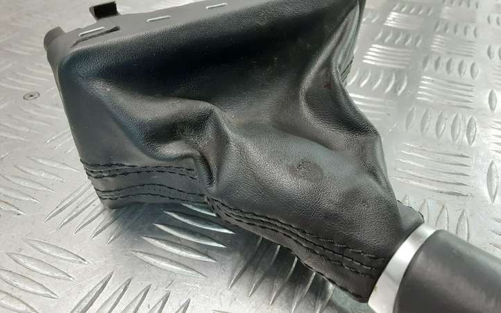Audi A6 (2011 - 2014)  4G1713139N Отделка рычага переключения передач (кожа, головка)