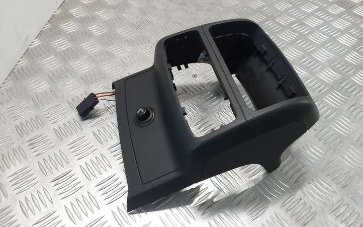 Audi A6 (2011 - 2014)  4G0919180A Другая центральная деталь консоли (туннеля)