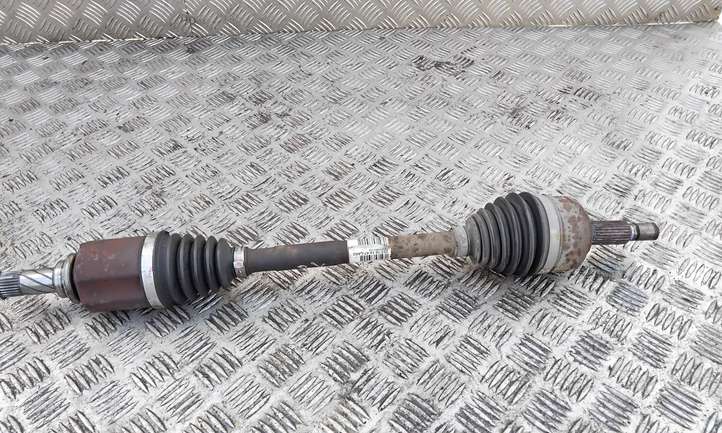 Renault Scenic III -  Grand scenic III (2009 - 2016)  8200847584 Передняя полуось