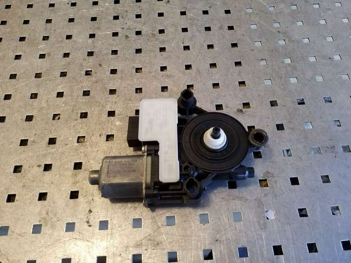 Skoda Octavia Mk3 (5E) (2013 - 2019)  5Q0959811A Механизм подъема окон задней двери