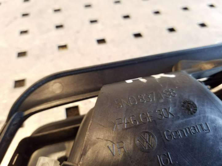 Volkswagen Tiguan (2007 - 2011)  5N0837198 Внутренняя ручка