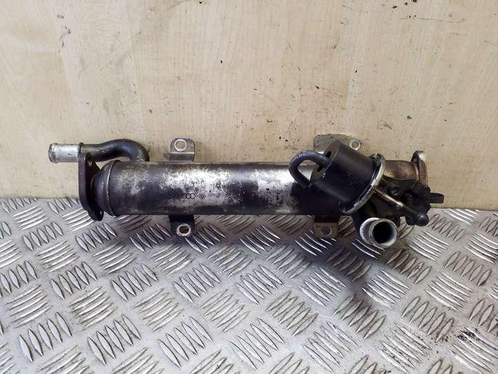 Volkswagen Tiguan (2007 - 2011)  03L131512B Охладитель EGR