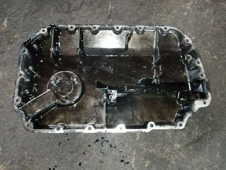 Audi A6 (2001 - 2004)  059103604E Картер
