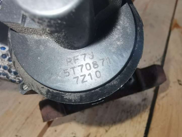 Mazda 6. (2009 - 2012)  K5T70871 Клапан EGR