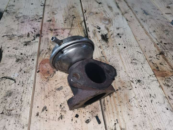 Audi A6 (1997 - 2001)  059131503 Клапан EGR