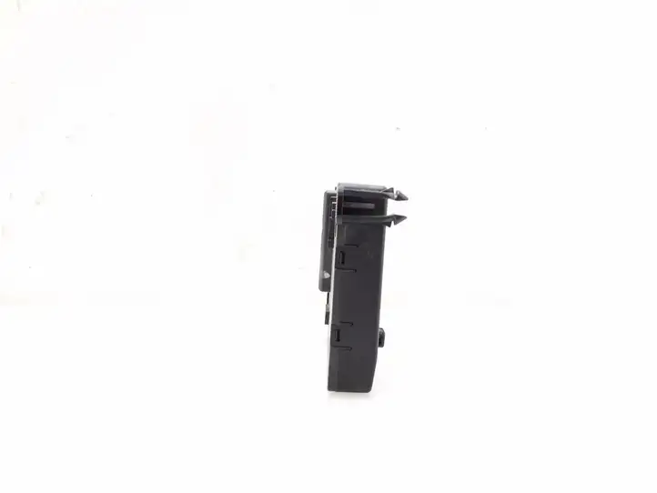 Mercedes-Benz Vito Viano W639 (2003 - 2010) 6398200026 Блок управления дверью — фото 3