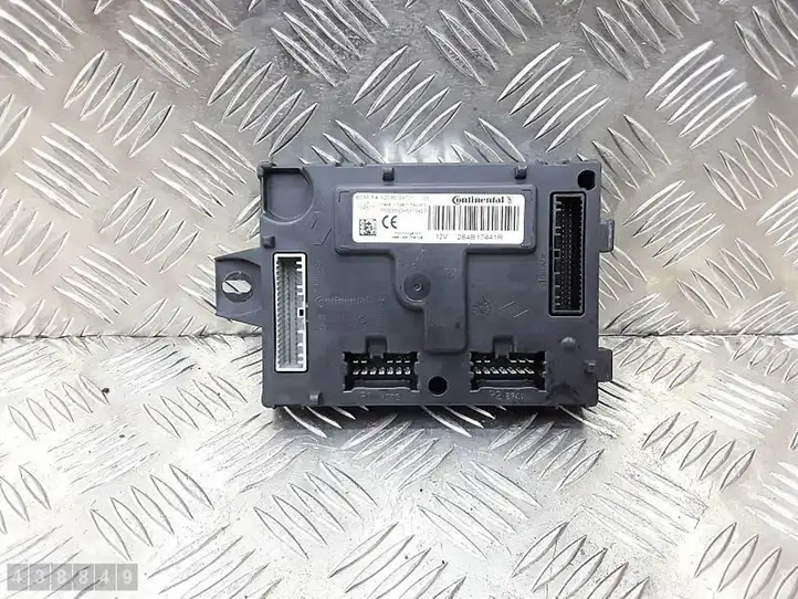 Renault Clio IV (2012 - 2019) 284B17441R Модуль комфорта — фото 1