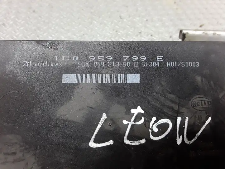 Seat Leon (1P) (2005 - 2012) 1C0959799E Модуль комфорта — фото 2