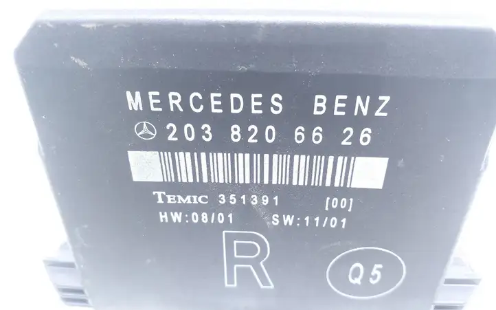 Mercedes-Benz C W203 (2000 - 2007) 2038206626 Блок управления дверью — фото 4