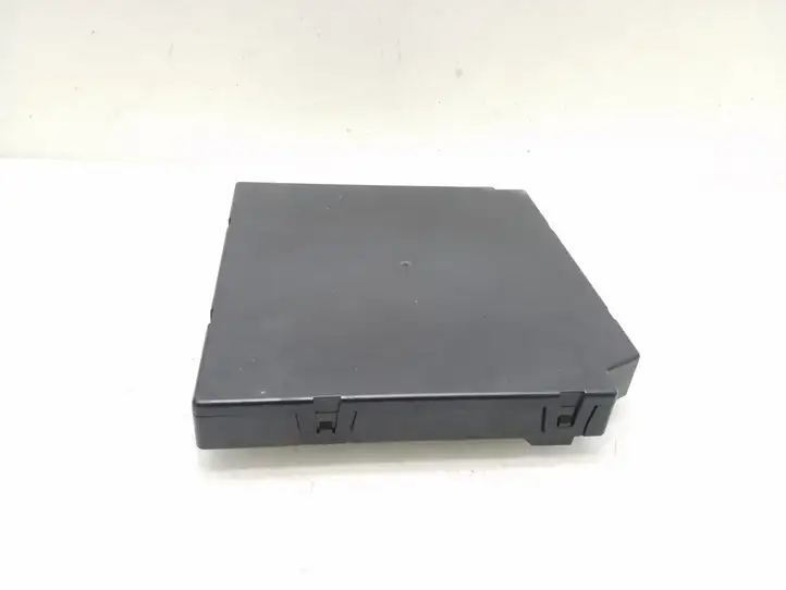 Skoda Octavia Mk2 (1Z) (2004 - 2013)  1K0937087D Mодуль kомфортa