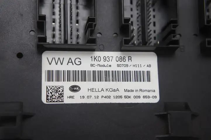 Skoda Yeti (5L) (2009 - 2012) 1K0937086R Модуль комфорта — фото 4