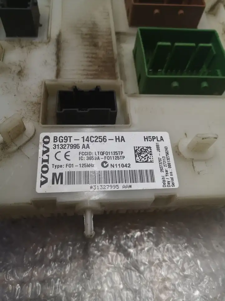 Volvo S60 (2013 - 2018) 31327995 Модуль комфорта — фото 2