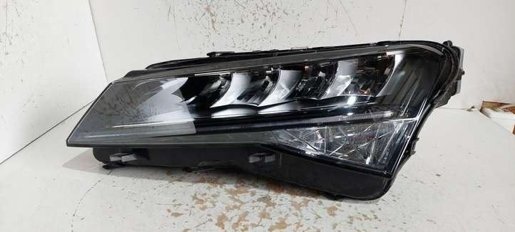 Skoda Superb B8 (3V) (2015 - 2023)  3V1941015C Передняя фара