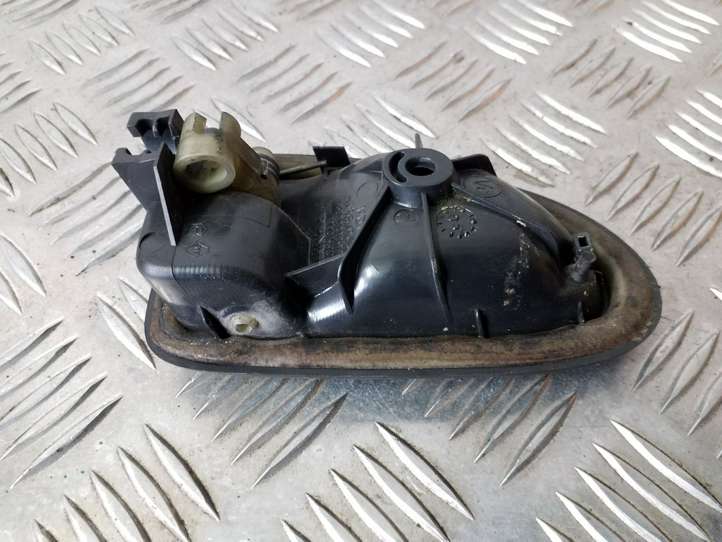 Opel Vivaro (2001 - 2006)  8200028995 Внутренняя ручка