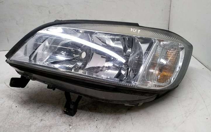 Opel Zafira (1999 - 2003)  90582021 Передняя фара