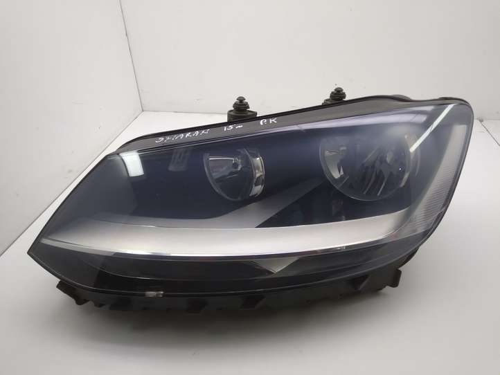 Volkswagen Sharan (2010 - 2015)  030124260108 Передняя фара