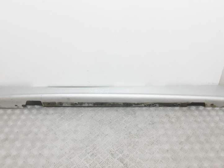 BMW 1 E81 E87 (2004 - 2011)  7147401 Порог