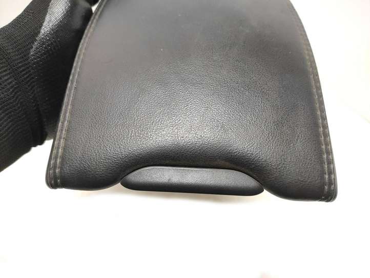 Volvo XC60 (2008 - 2013)  30755587 Подлокотник