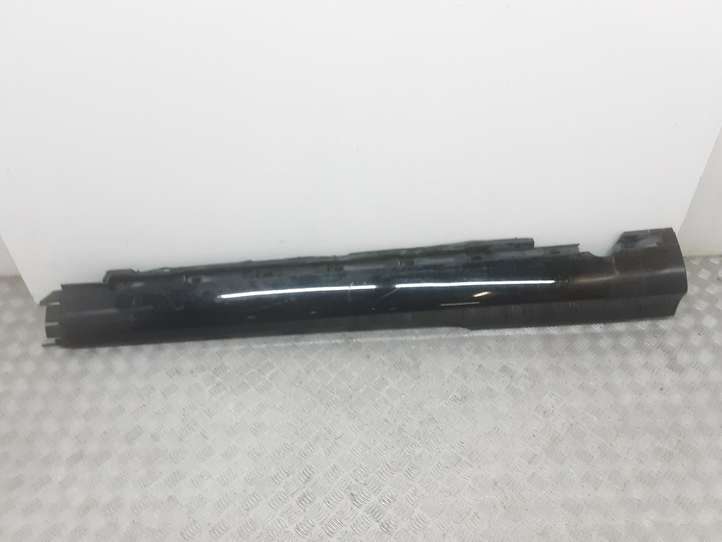 Volvo C70 (2009 - 2013)  30737151 Порог