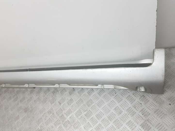 Volvo V70 (2004 - 2007)  30744339 Порог