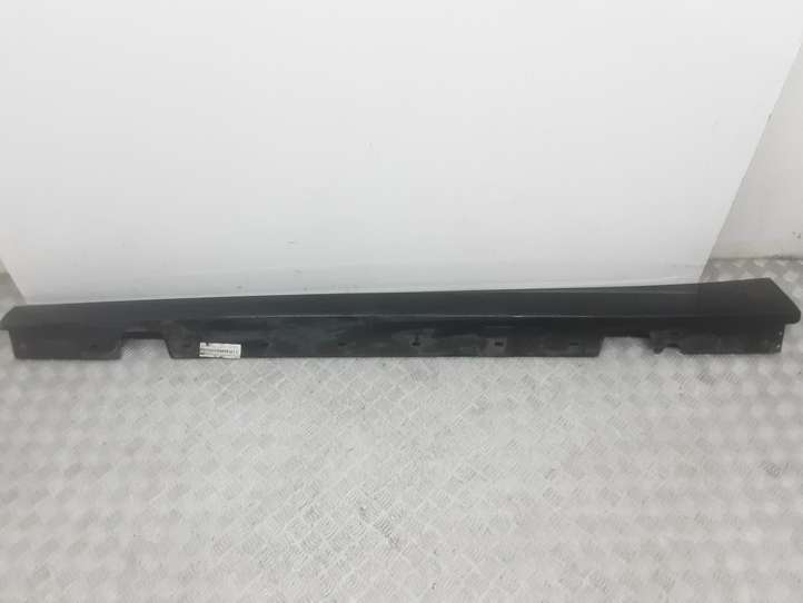 BMW 3 E90 E91 (2005 - 2012)  7202651 Порог