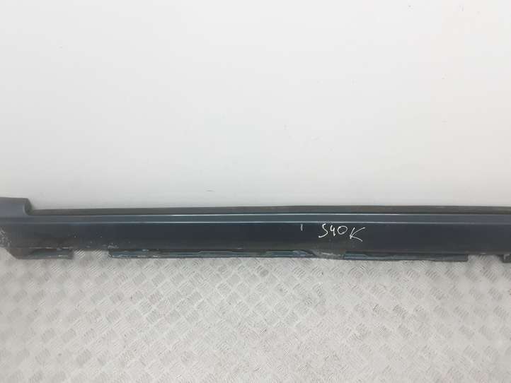 Volvo S40 (2004 - 2007)  08698095 Порог