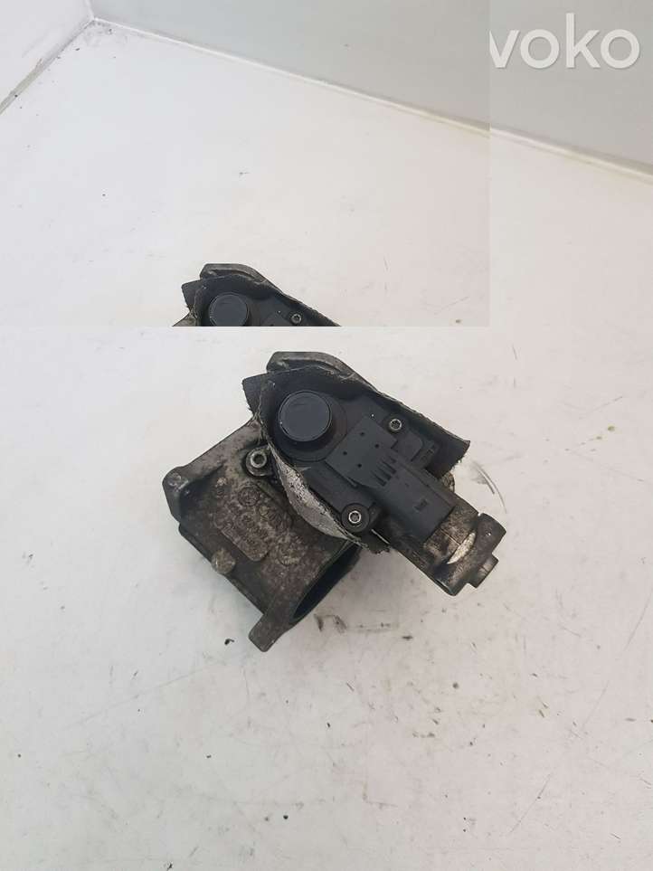 Volkswagen Golf V (2003 - 2009)  03G131502 Клапан EGR