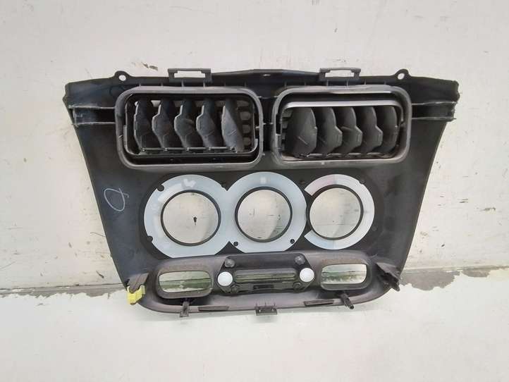 Suzuki Ignis (2000 - 2003)   Отделка контроля климата / контроля печки