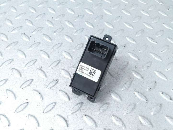 Kia Ceed (2015 - 2018)  93580A2100 Кнопка стеклоподъемников