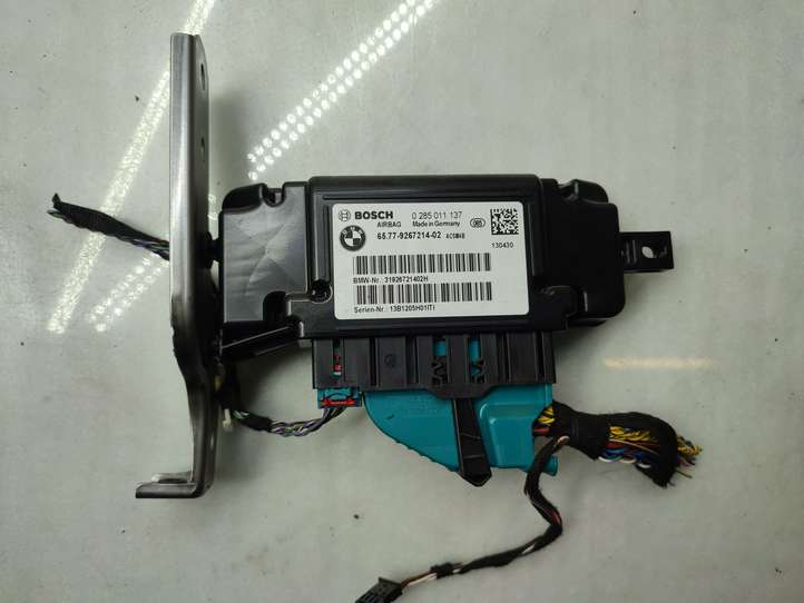 BMW 3 F30 F35 F31 (2012 - 2018)  9240180 Блок управления надувных подушек