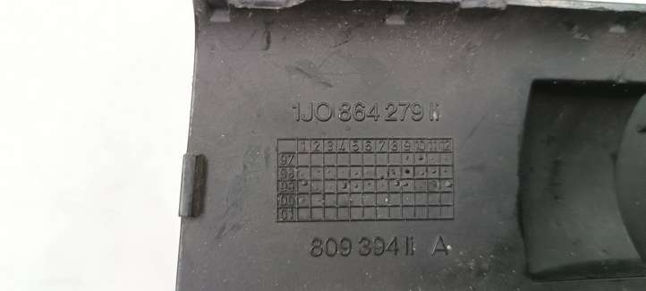 Volkswagen Golf IV (1998 - 2005)  1J0864279N Другая деталь салона