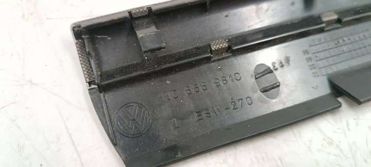 Volkswagen Bora (1998 - 2005)  1J0858981C Другая деталь салона