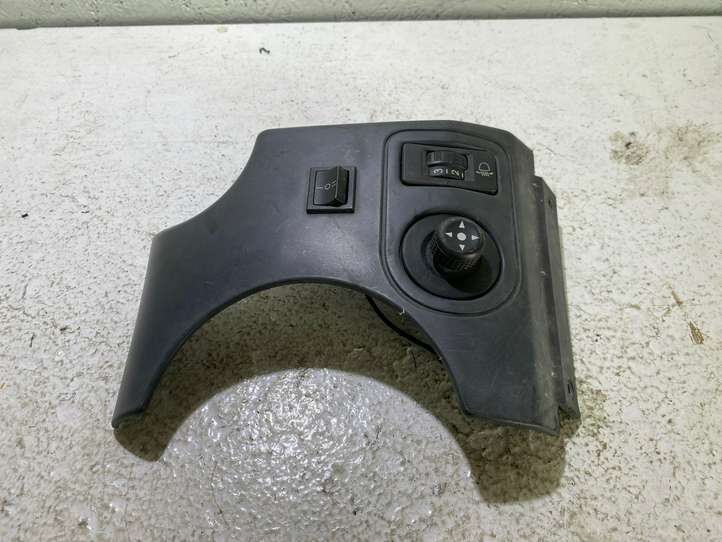 Citroen Berlingo (2003 - 2007)  9644985677 Включатель зеркал