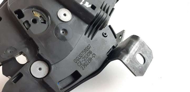 Xpeng G3 (2022 - )  2762291 Замок задней крышки