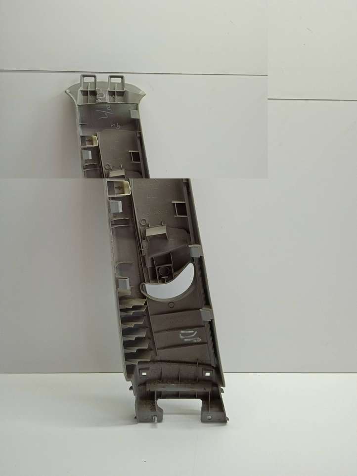 Toyota Prius (XW20) (2003 - 2009)  7302333010 Отделка стойки (B) (верхняя)