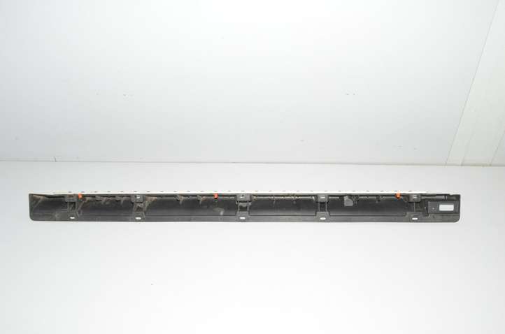 BMW X3 E83 (2003 - 2010)   Порог