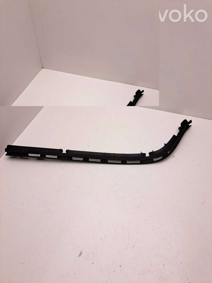 Audi A6 (2004 - 2008)  4F0833346D Уплотнительная резина на задних дверях