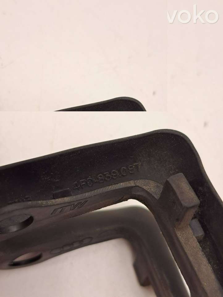 Audi A6 (2004 - 2008)  4F0839087 Другая деталь отделки пере́дней дверей