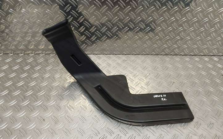 Toyota Prius+ (ZVW40) (2011 - 2018)  8721347040 Воздуховоды