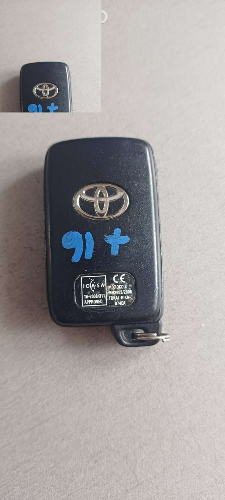 Toyota Prius+ (ZVW40) (2011 - 2018)   Ключ / карточка зажигания