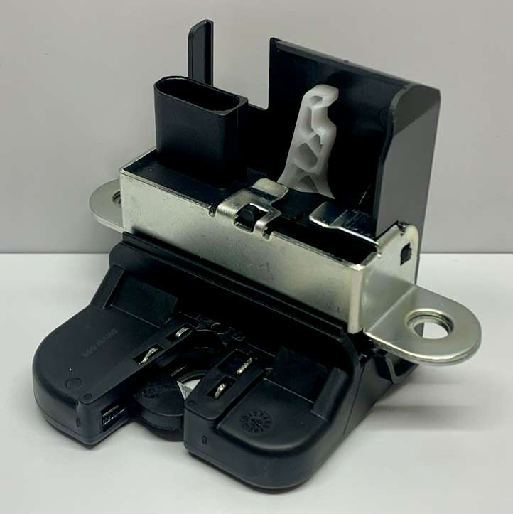 Seat Altea XL (2004 - 2015)  1P9827645A Замок задней крышки