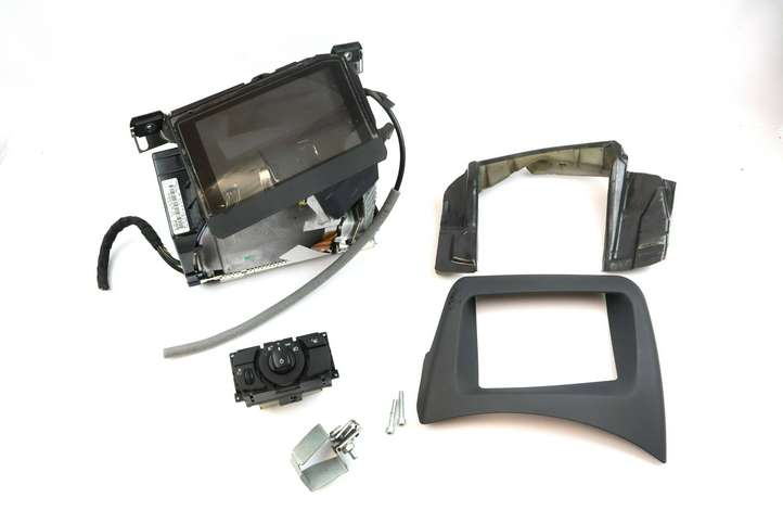 BMW M6 E63/E64 (2004 - 2010)  9190873 Экран дисплея вверх