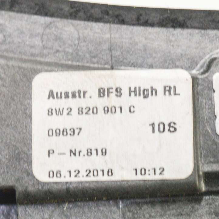 Audi A5 (2016 - )  8W2820901C Воздушная решётка окна