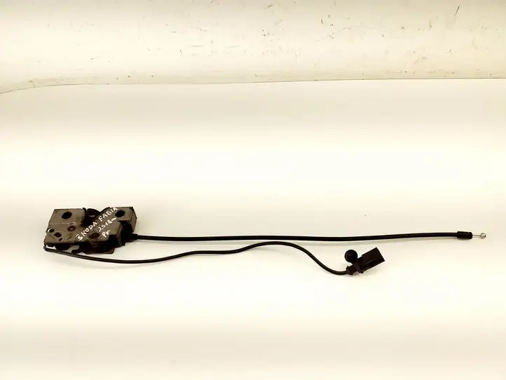 Skoda Fabia Mk3 (NJ) (2015 - 2021) 6V0823531A Замок капота — фото 4