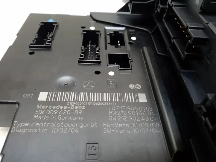 Mercedes-Benz E C207 W207 (2009 - 2017) 2129060105 Модуль комфорта — фото 4