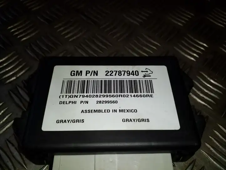 Chevrolet Captiva (2011 - 2013) 22787940 Модуль комфорта — фото 2