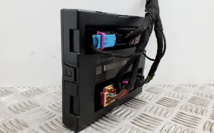 Volkswagen Touareg II (2010 - 2018)  4H0907064BH Mодуль kомфортa