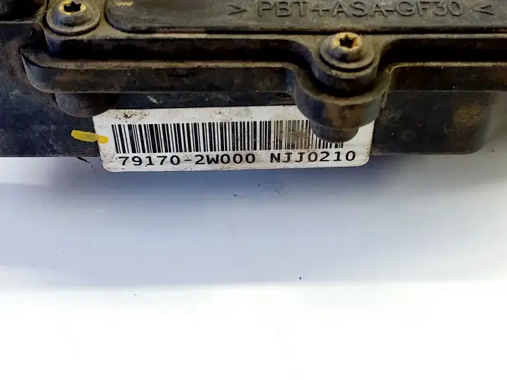 Hyundai Santa Fe (2012 - 2015) 791702W000 Датчик удара SRS — фото 3