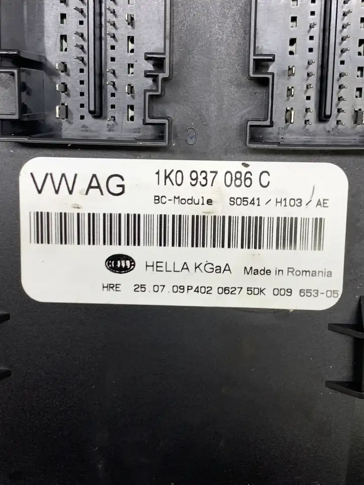 Volkswagen Golf VI (2009 - 2013) 1K0937086C Модуль комфорта — фото 2
