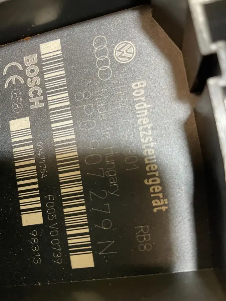 Audi A3/S3 8P (2008 - 2013) 8E0907379N Модуль комфорта — фото 3